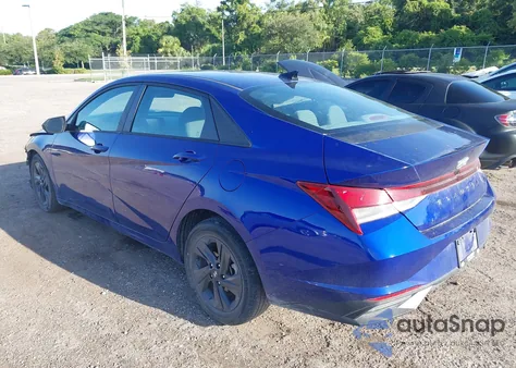 2022 Hyundai Elantra Sel from USA, damaged, VIN KMHLM4AG5NU296004